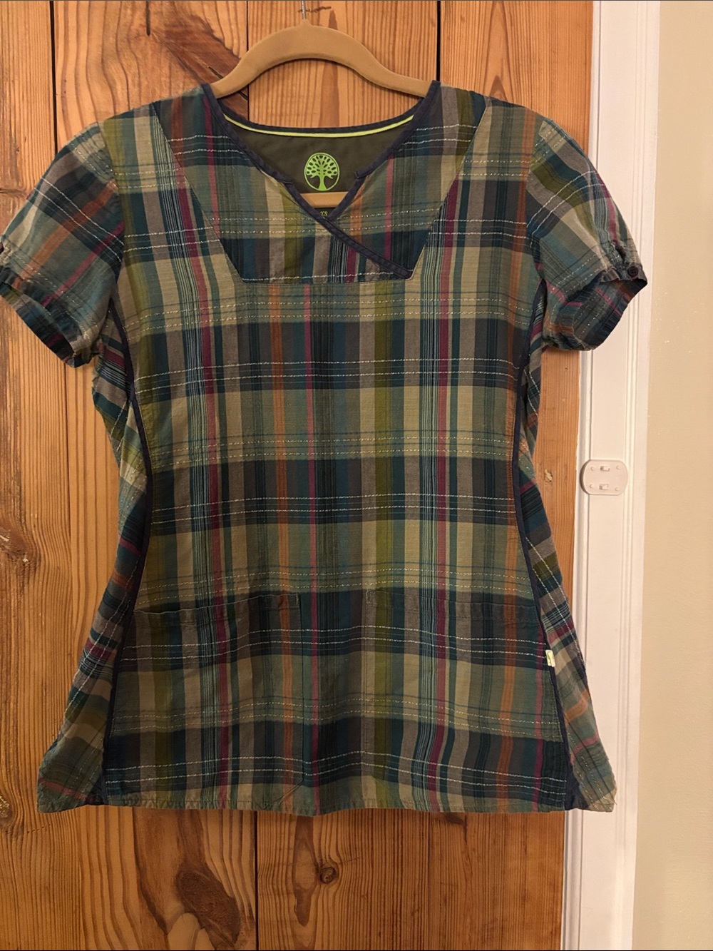 Green Plaid Short-Sleeve Camisole - Tree Logo Brand